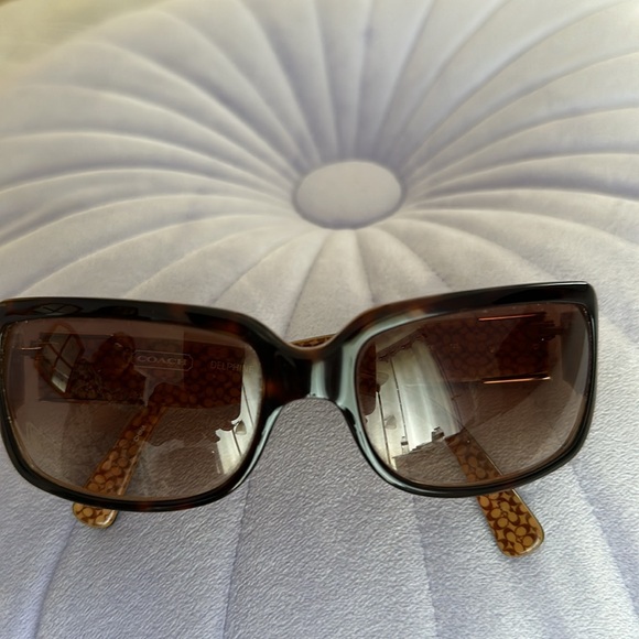 Coach Sunglasses - Picture 6 of 6